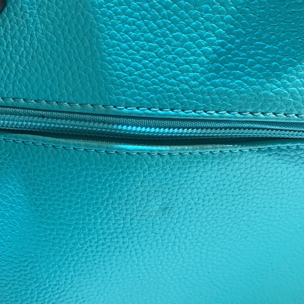Turquoise Tote - Picture 4 of 5